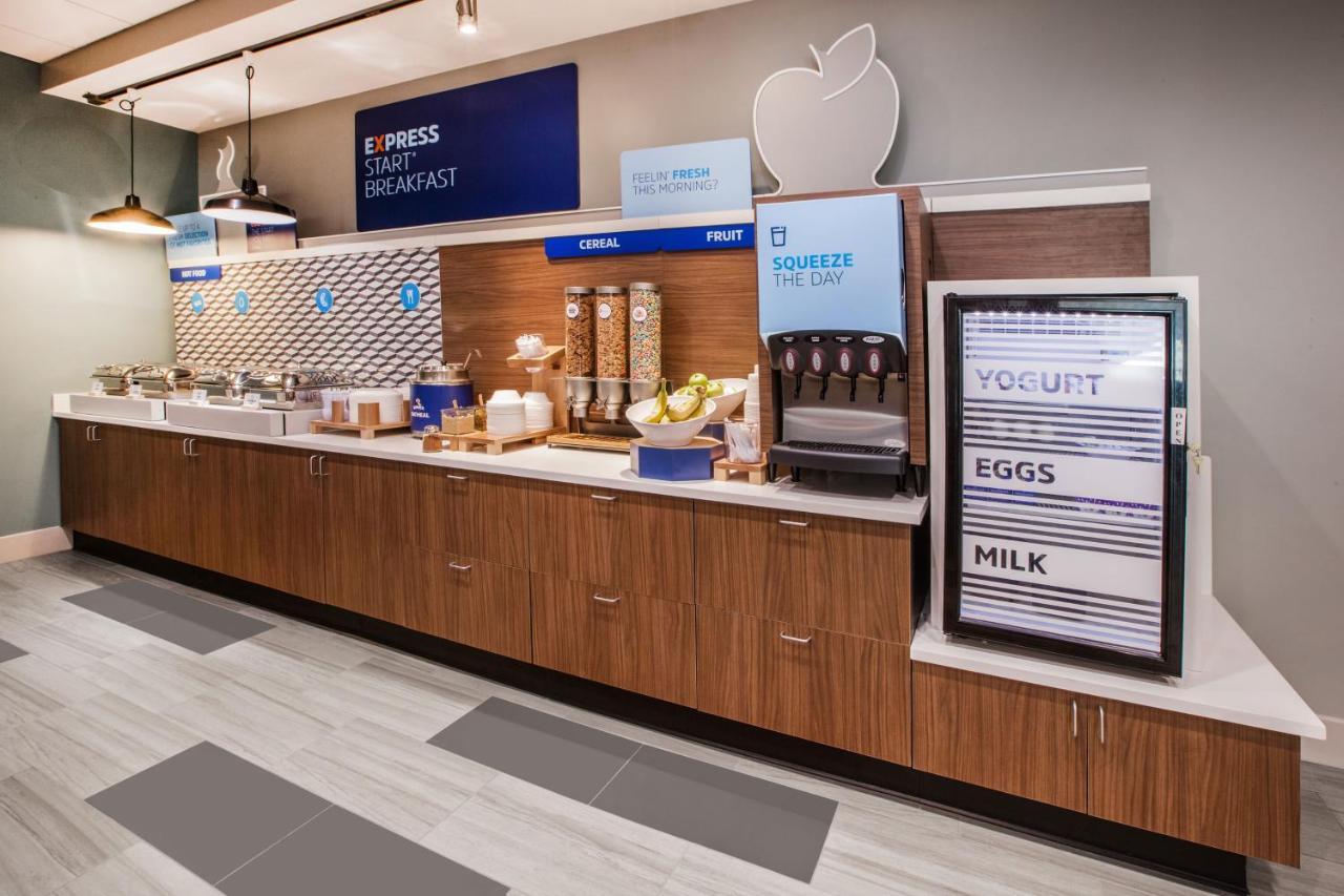 Holiday Inn Express Hotel & Suites Hot Springs By Ihg Bagian luar foto